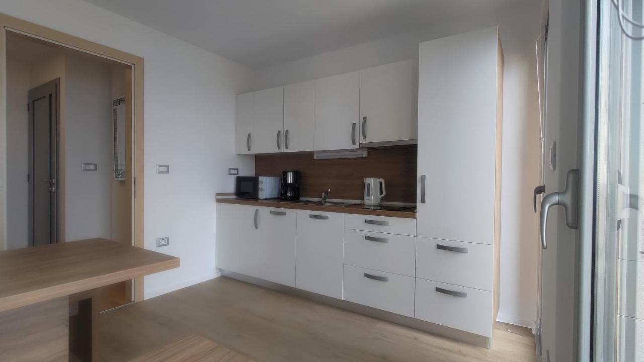 Apartmaji Palea Ізола Екстер'єр фото